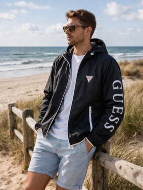 GUESS Black Logo Windbreaker Jacket Men’s M Full Zip Hooded Rain Jacket NWOT